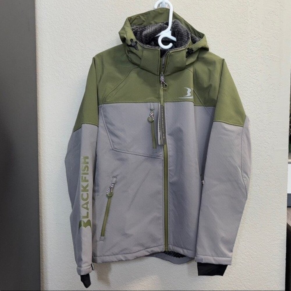 Men's Blackfish Zenith Soft-Shell Jacket (Charcoal/Green) - Multiple Sizes!